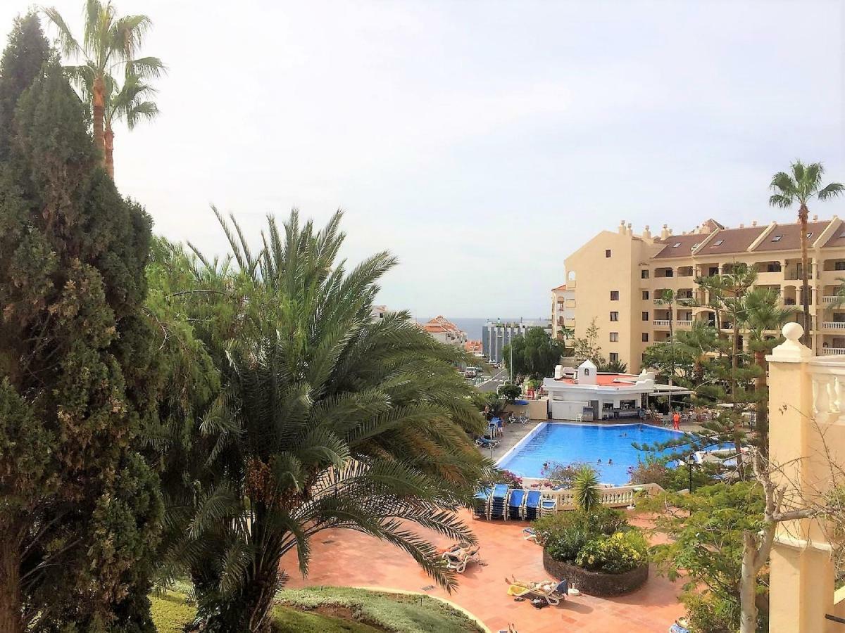 Studio Castle Harbour Vistas Piscina Apartment Los Cristianos  Bagian luar foto