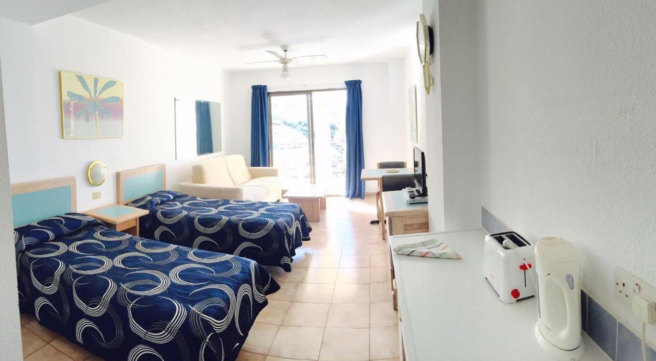 Studio Castle Harbour Vistas Piscina Apartment Los Cristianos  Bagian luar foto